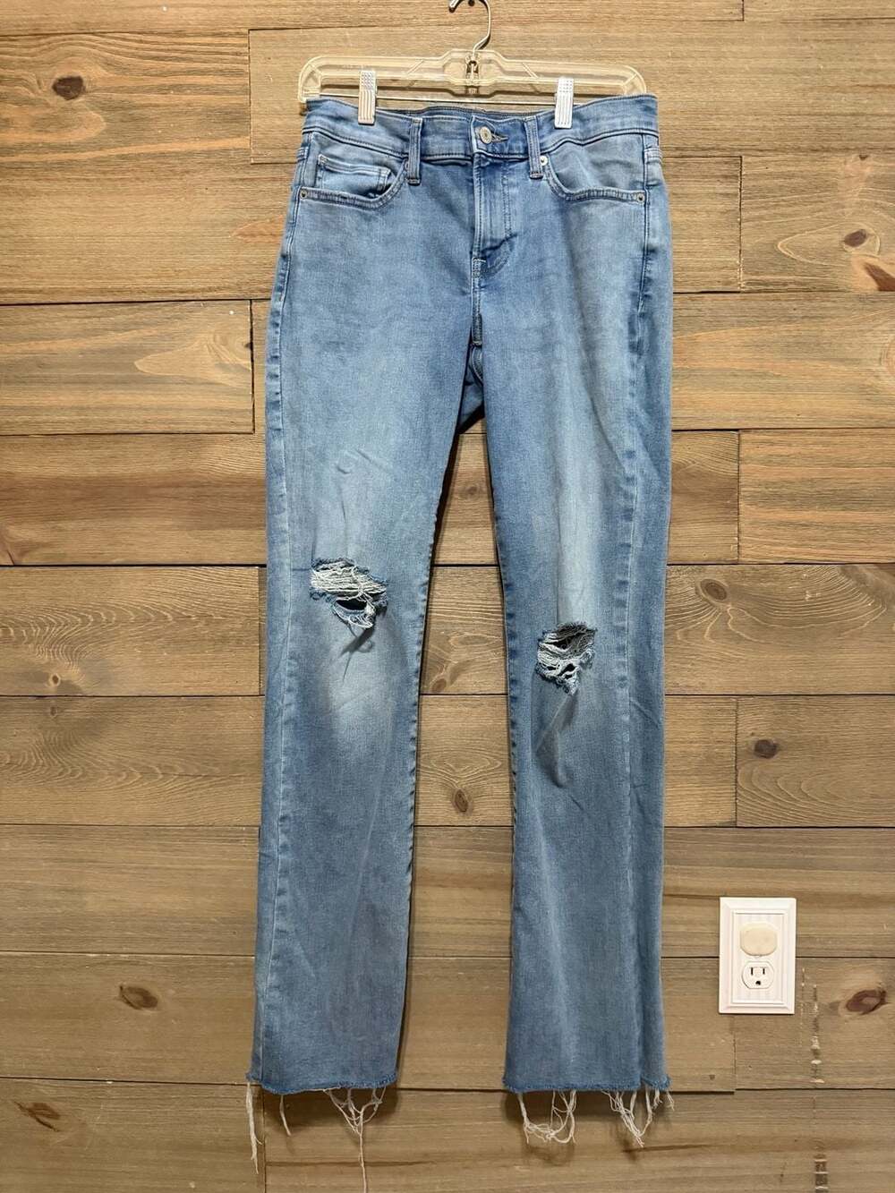 Lucky Brand Distressed Light Wash Straight Leg Jeans Raw Hem Size 8/29